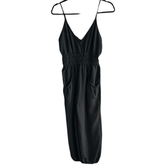 New In Black Jumpsuit Size Small - Picture 1 of 11